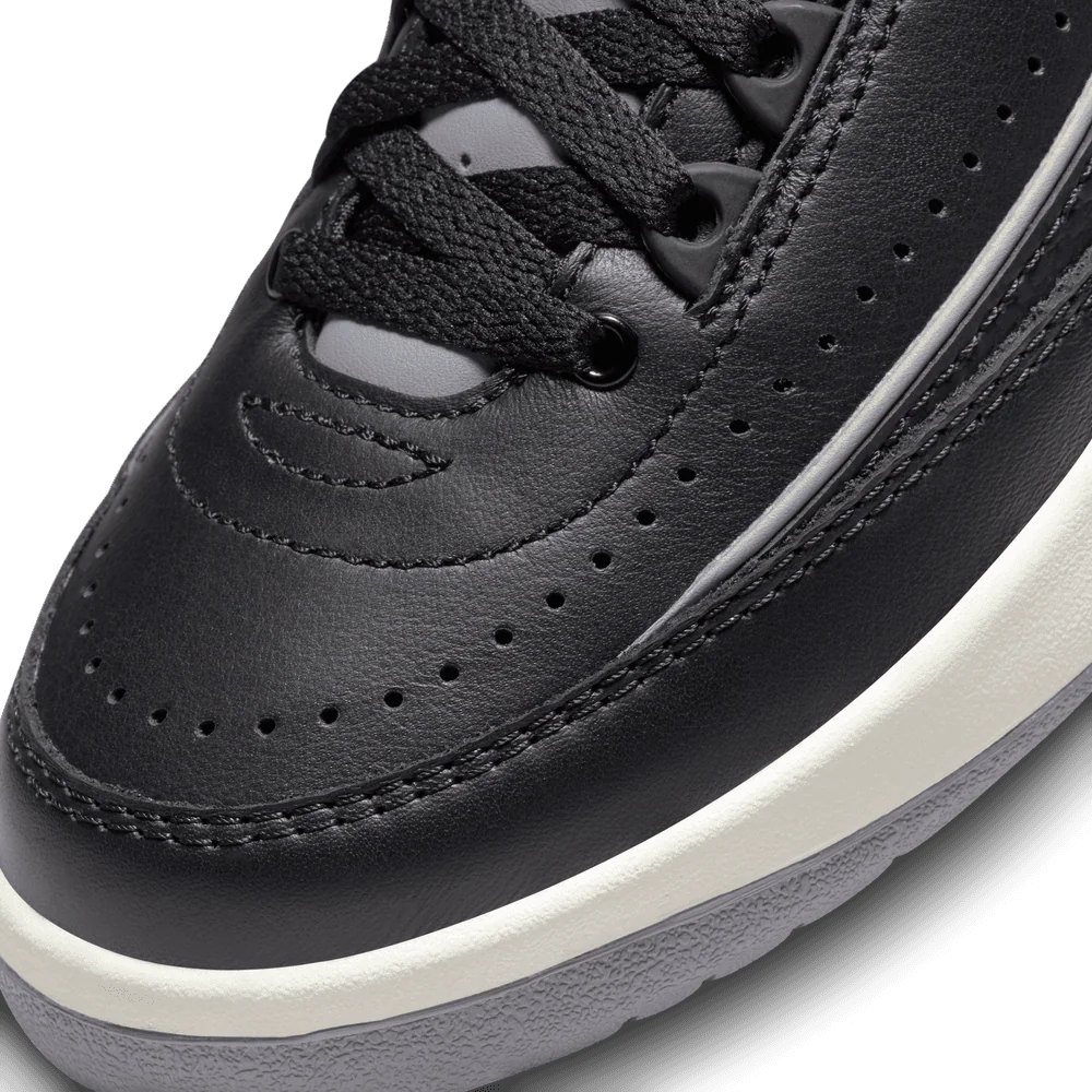 YOUTH AIR JORDAN 2 RETRO "BLACK CEMENT GREY" - Image 7
