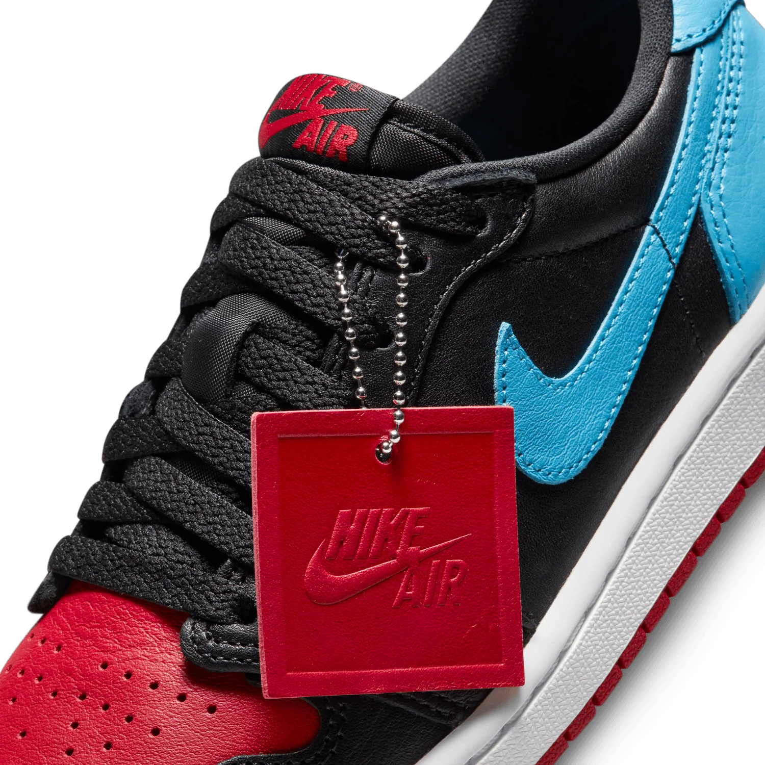 WOMENS AIR JORDAN RETRO 1 LOW ''UNC TO CHI'' - Image 3