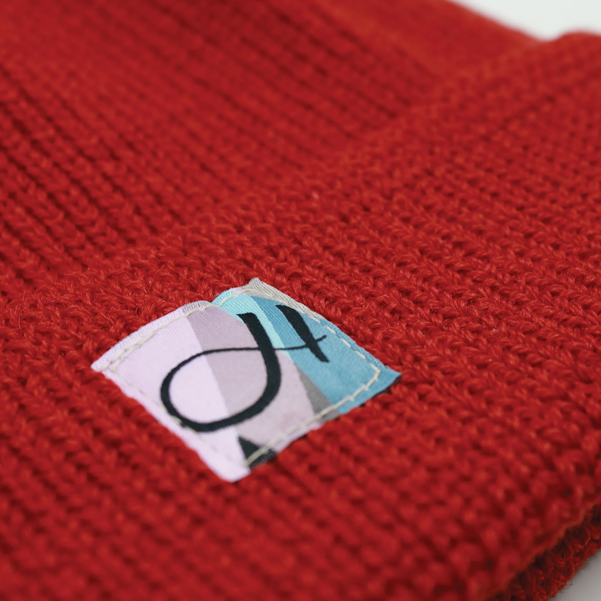 DEHEN X HUSH BEANIE "FORSTER RED" - Image 2