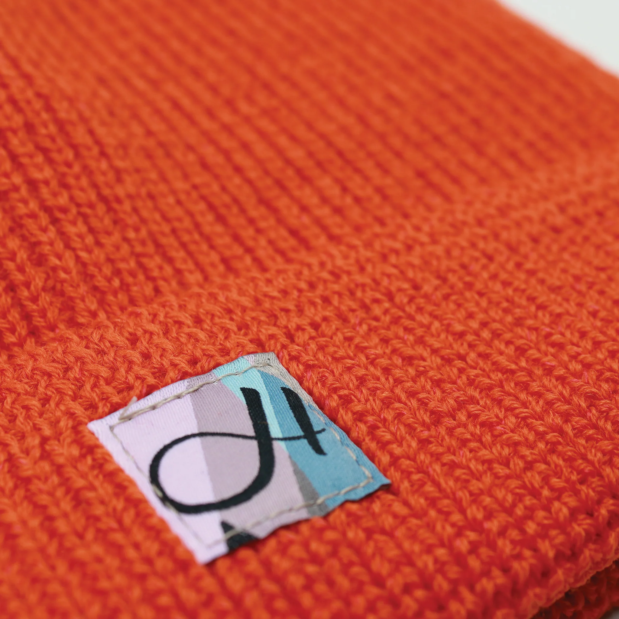 DEHEN X HUSH BEANIE "SAFETY ORANGE" - Image 2