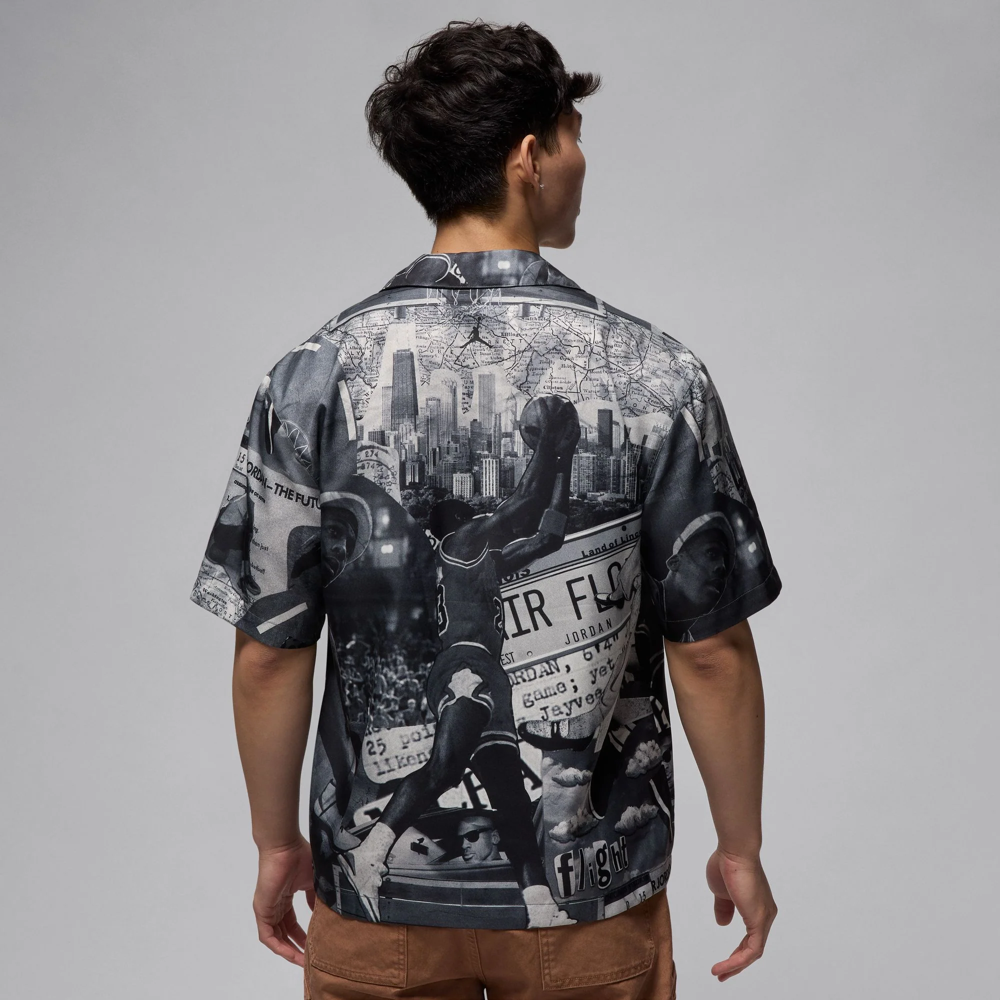 Jordan Essentials Men's Printed Camp Top - Image 2
