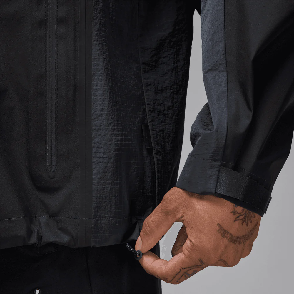 MENS Air Jordan GORE-TEX Men's Jacket - Image 9