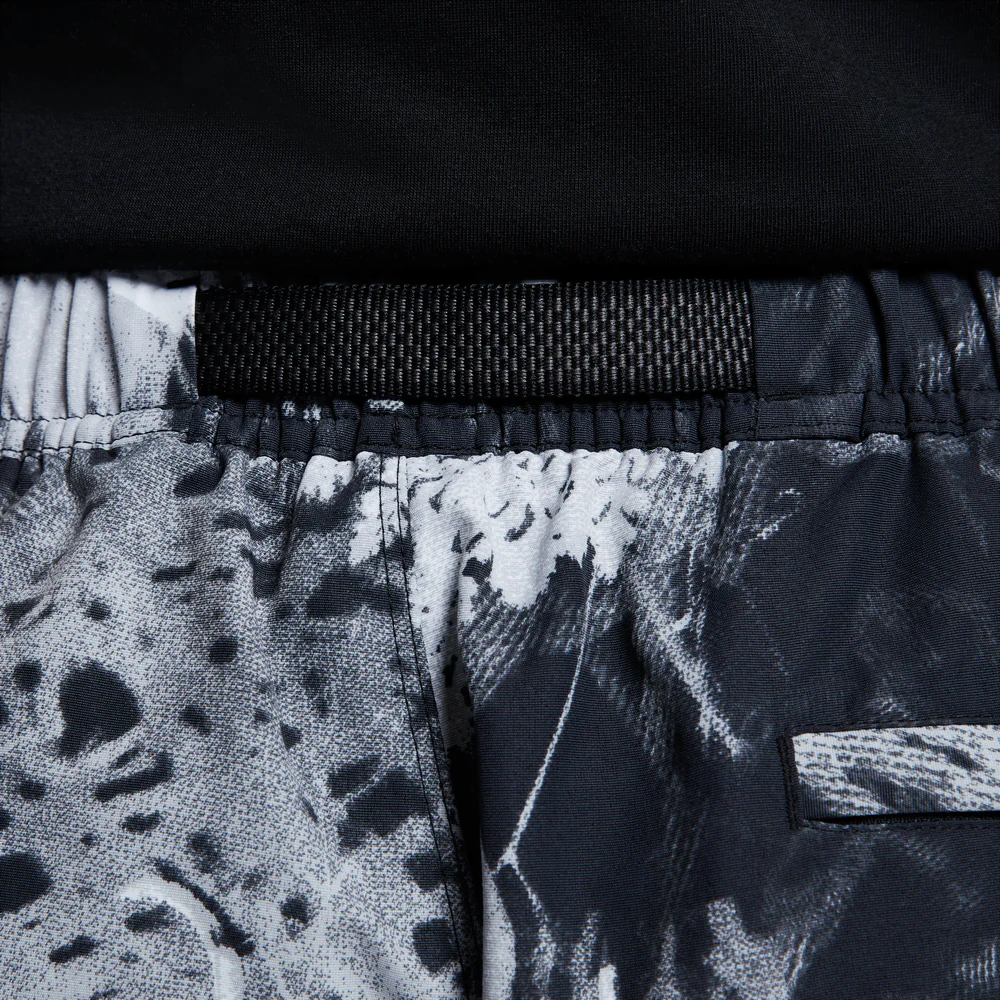 MEN'S NIKE ACG SHORTS "BLACK PRINT TRAIL" - Image 7