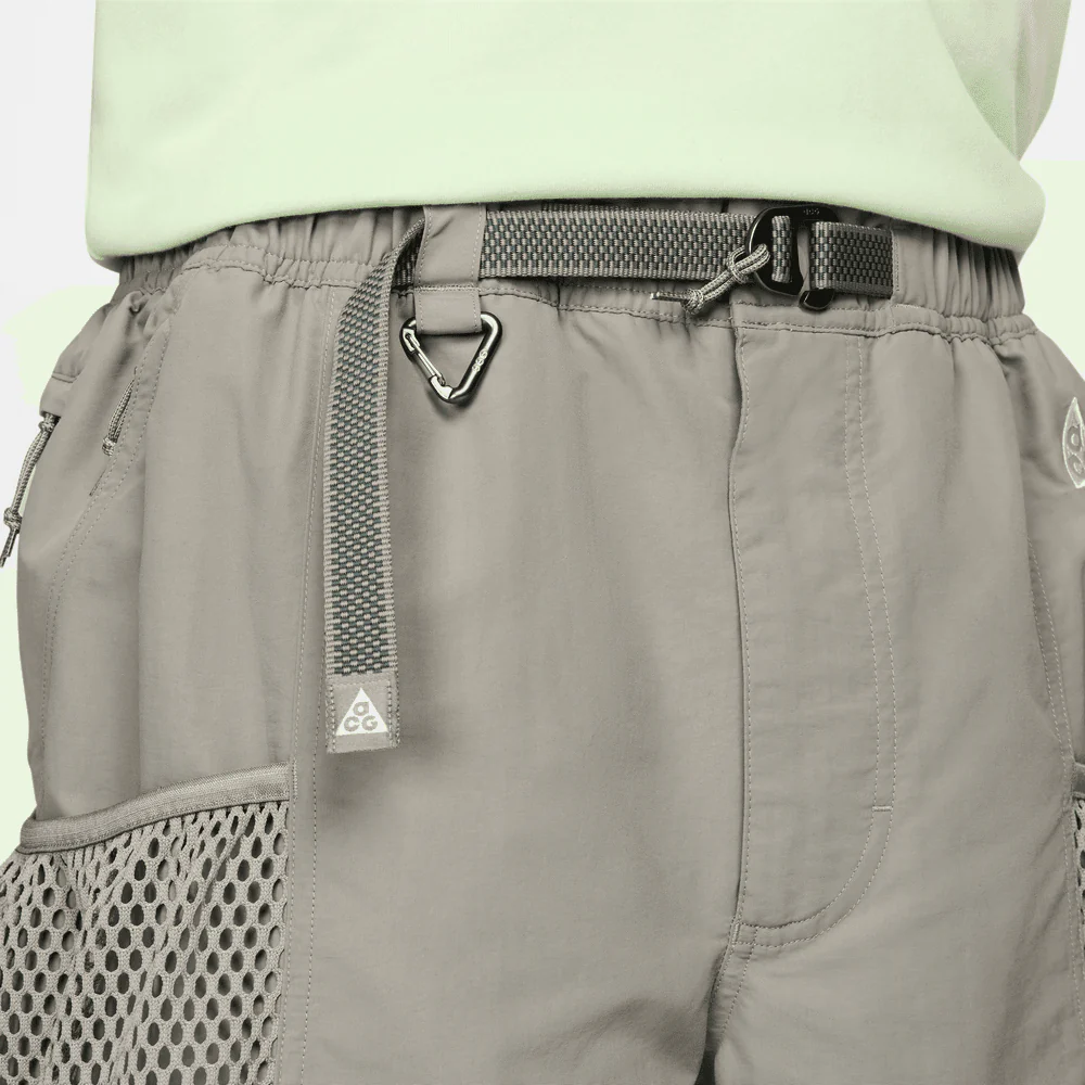 MEN'S NIKE ACG ''SNOWGRASS'' SHORTS "GREY" - Image 3