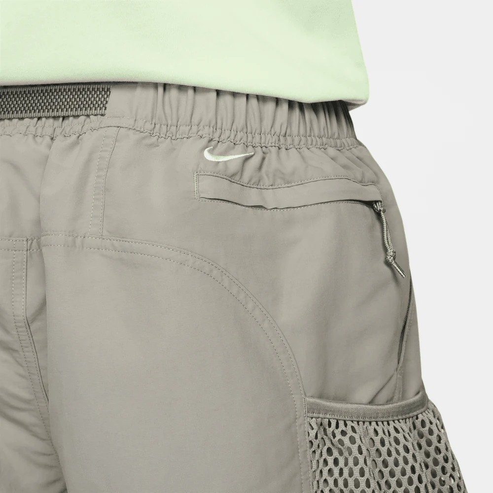 MEN'S NIKE ACG ''SNOWGRASS'' SHORTS "GREY" - Image 4