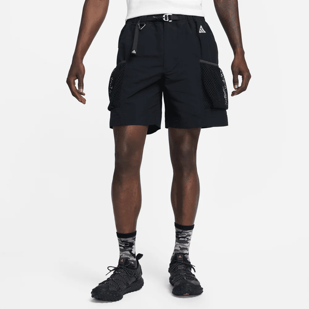 MEN'S NIKE ACG ''SNOWGRASS'' SHORTS "BLACK / ANTHRACITE" - Image 3