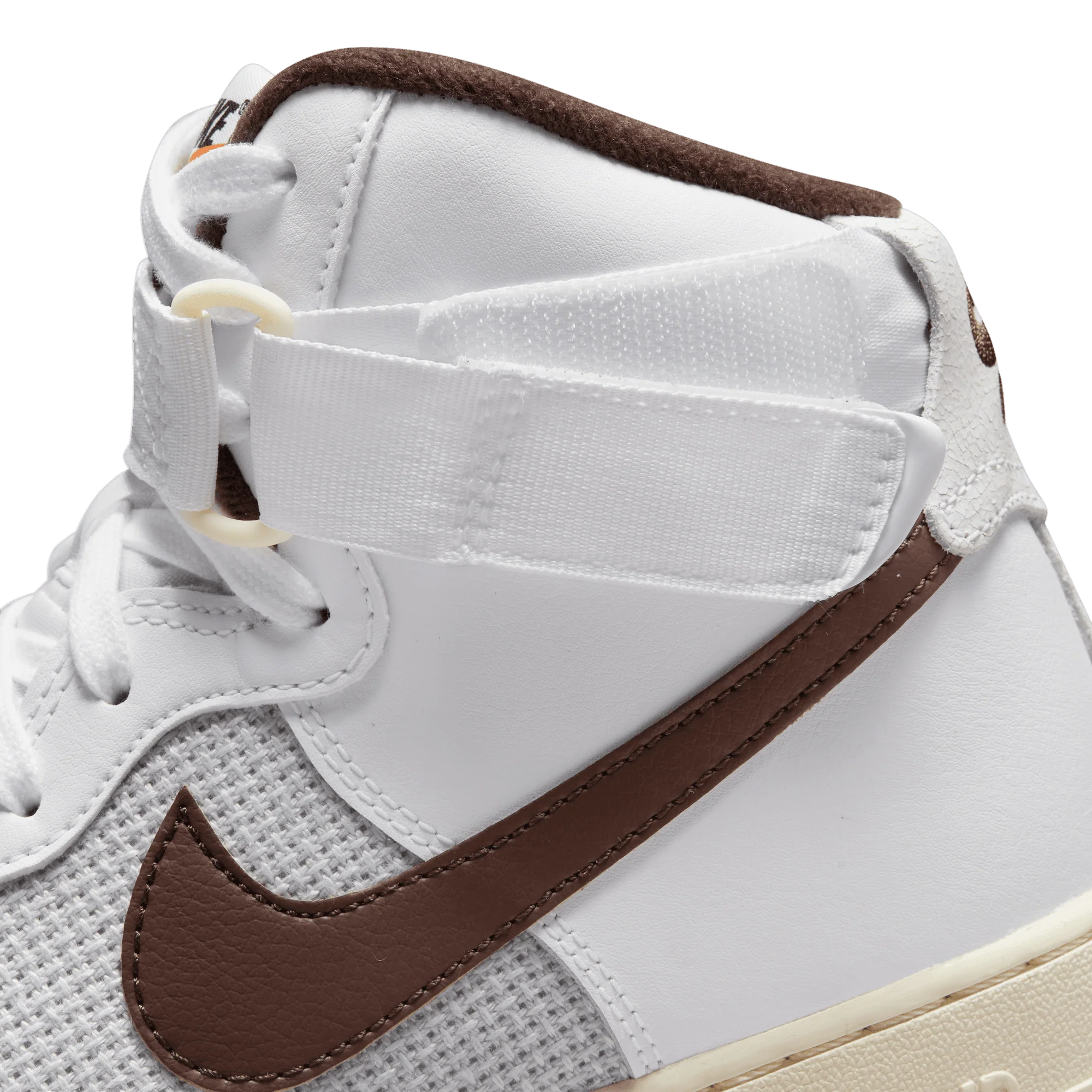 NIKE AIR FORCE 1 HIGH '07 "CHOCOLATE-COCONUT" - Image 4