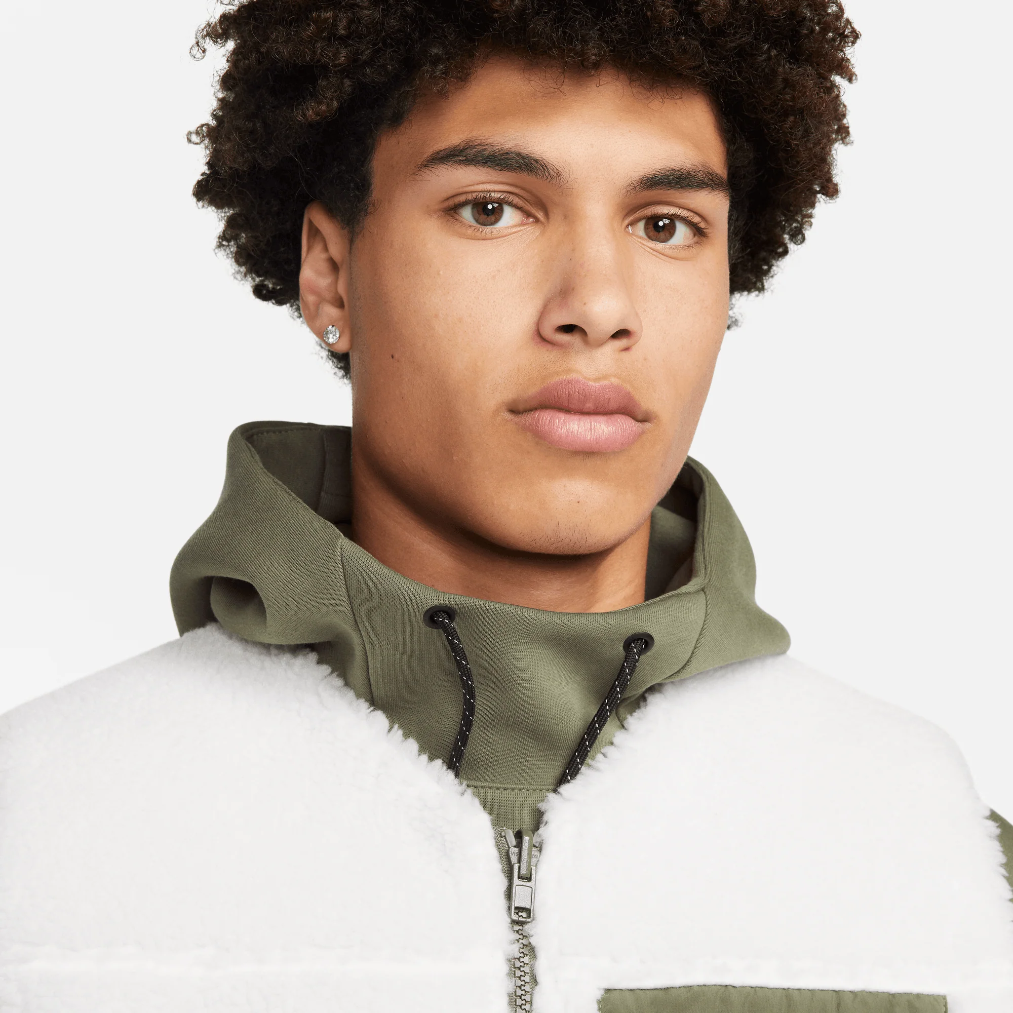 NIKE CLUB + REVERSIBLE WINTERIZED VEST - Image 3
