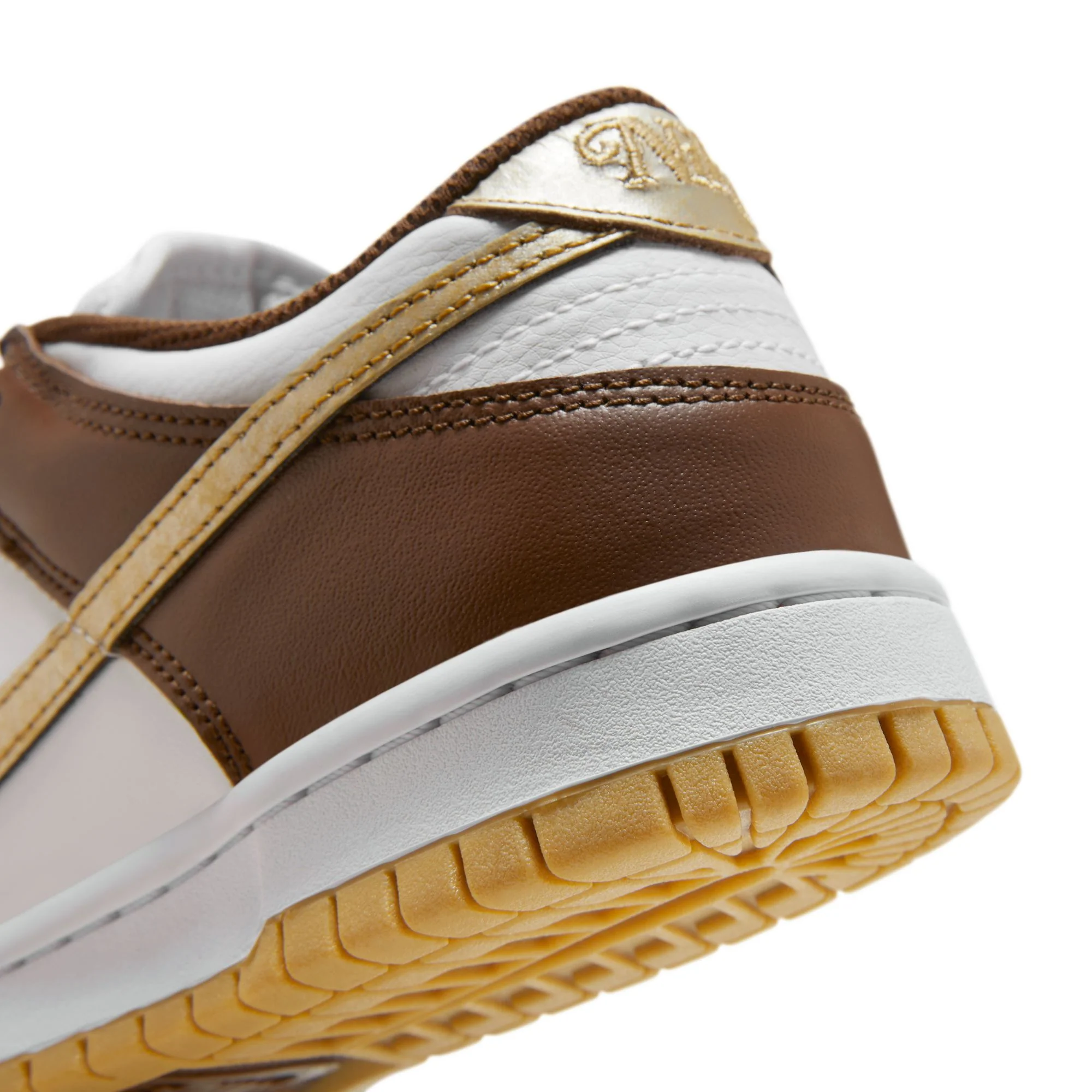 Youth (GS) Nike Dunk Low - WHITE/METALLIC GOLD-WHITE-CACAO WOW - Image 10
