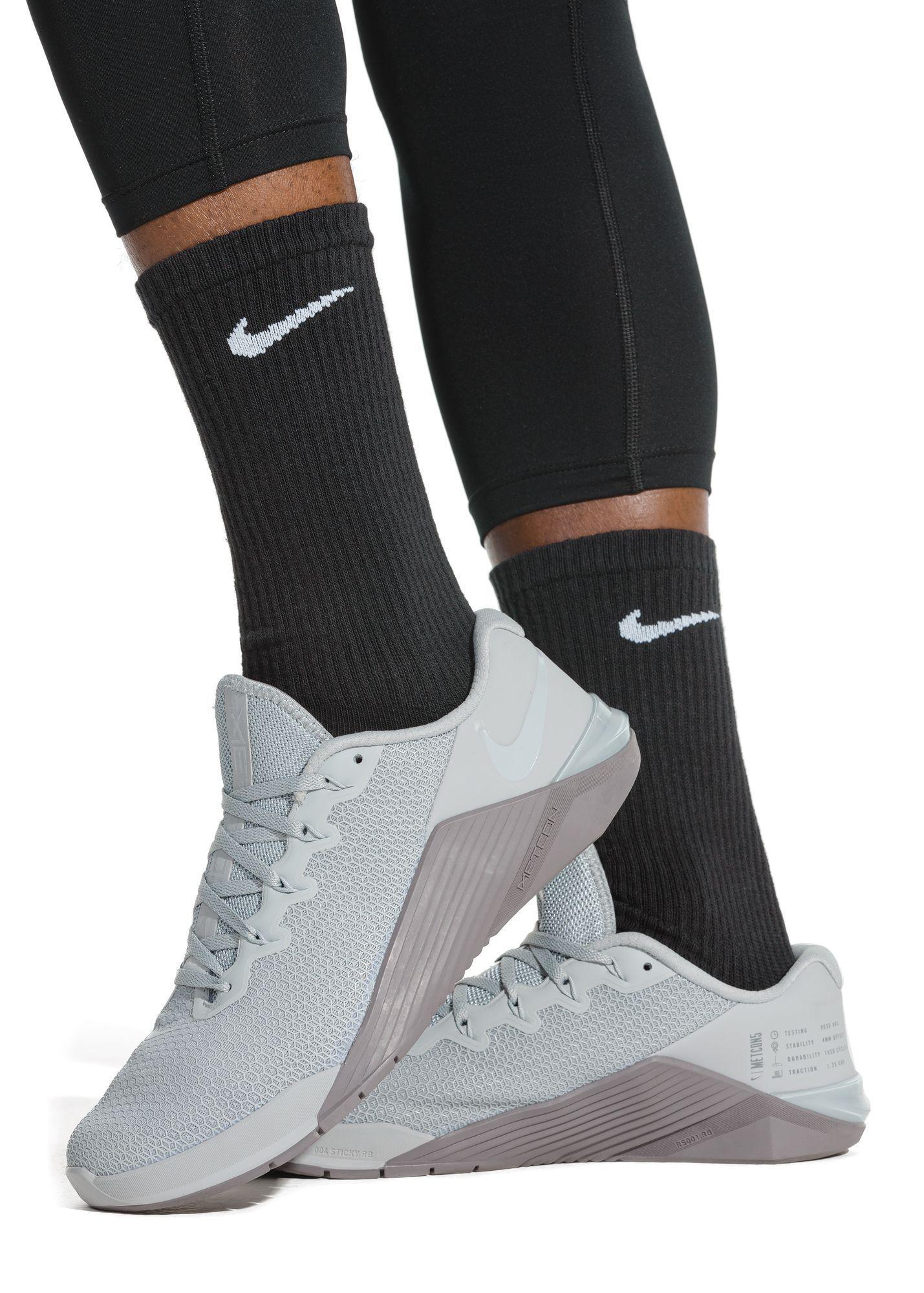 Nike Everyday Plus Cushioned Training Crew Socks (6 Pairs) - Image 4