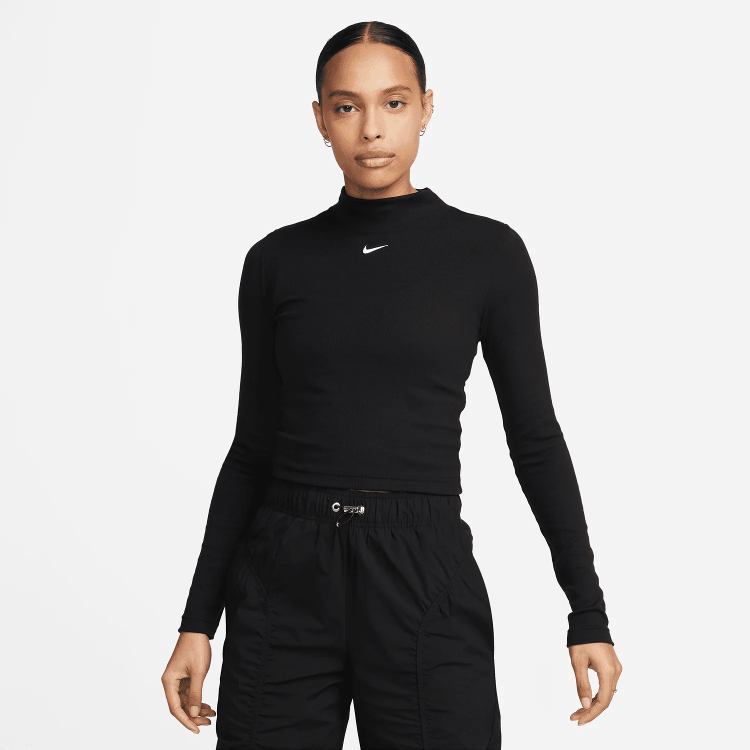 WOMEN'S NIKE SPORTSWEAR ESSENTIALS MOCK NECK TEE