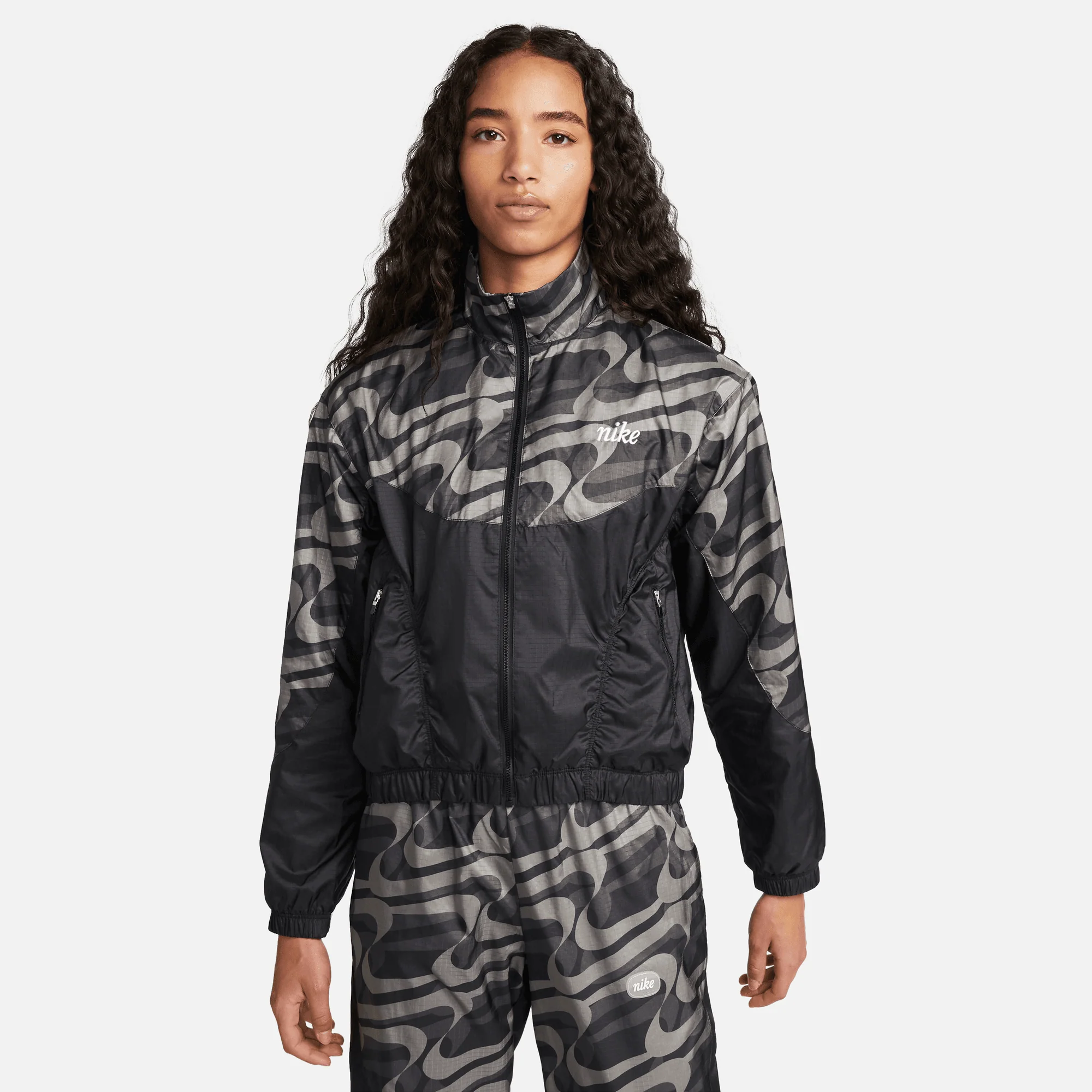 NIKE SPORTSWEAR ICON CLASH