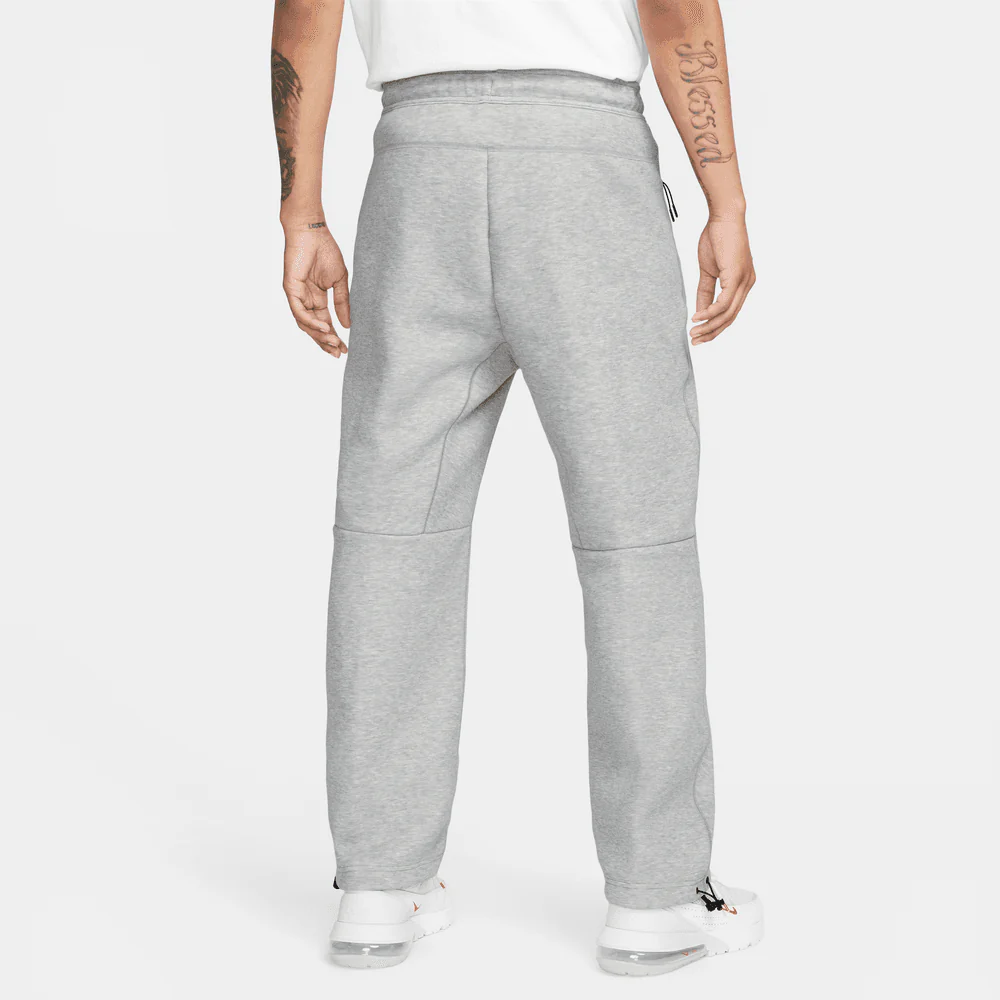 NIKE SPORTSWEAR TECH FLEECE SWEATPANT "DK GREY HEATHER/BLACK" - Image 3