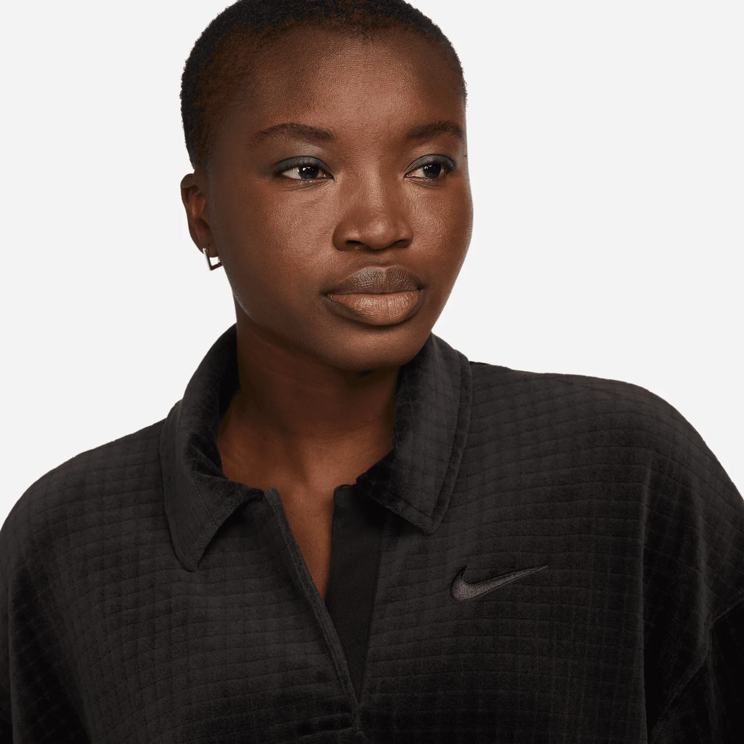 WOMEN'S NIKE SPORTSWEAR VELOUR POLO (BLACK) - Image 4