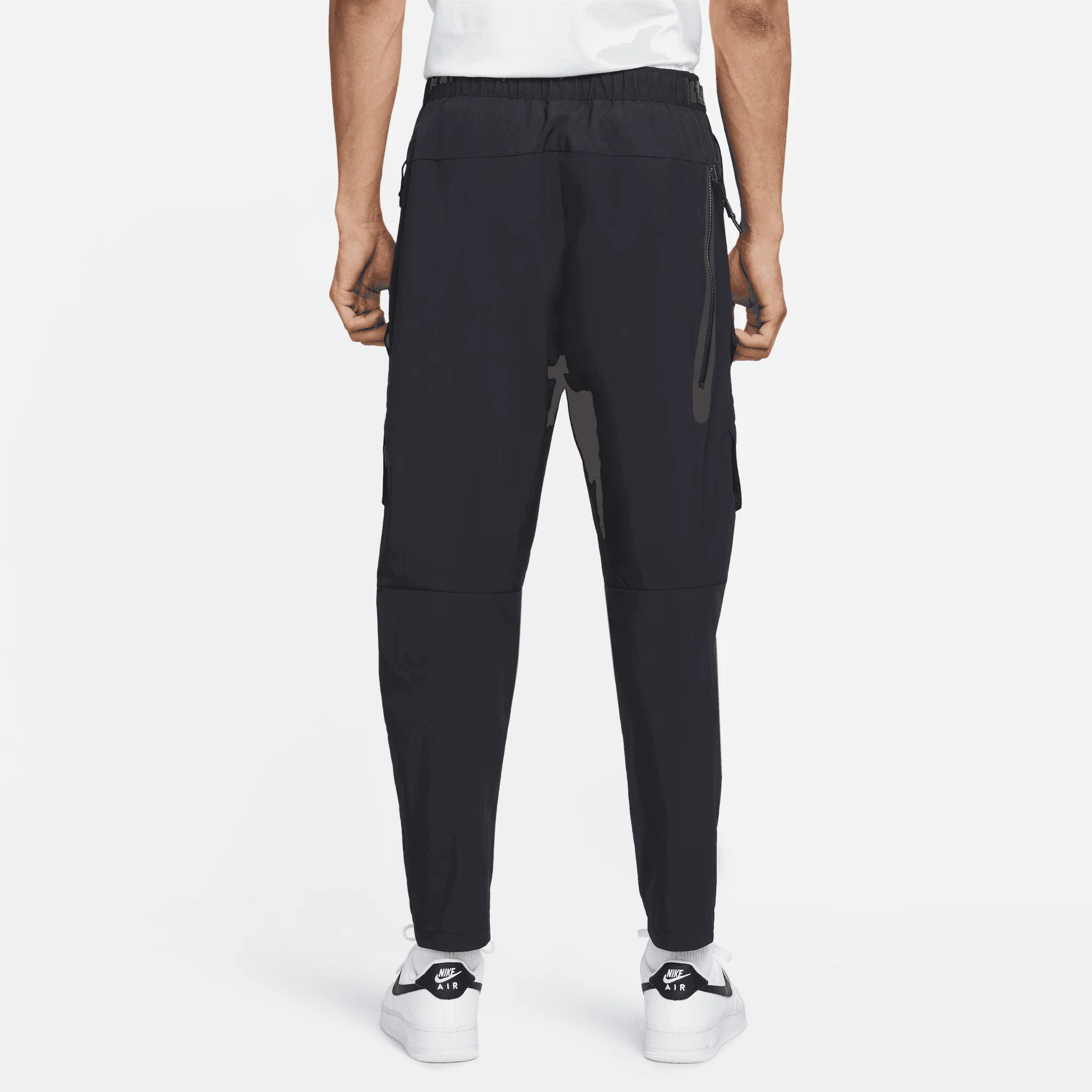 NIKE SW WOVEN CARGO PANTS (BLACK) - Image 2
