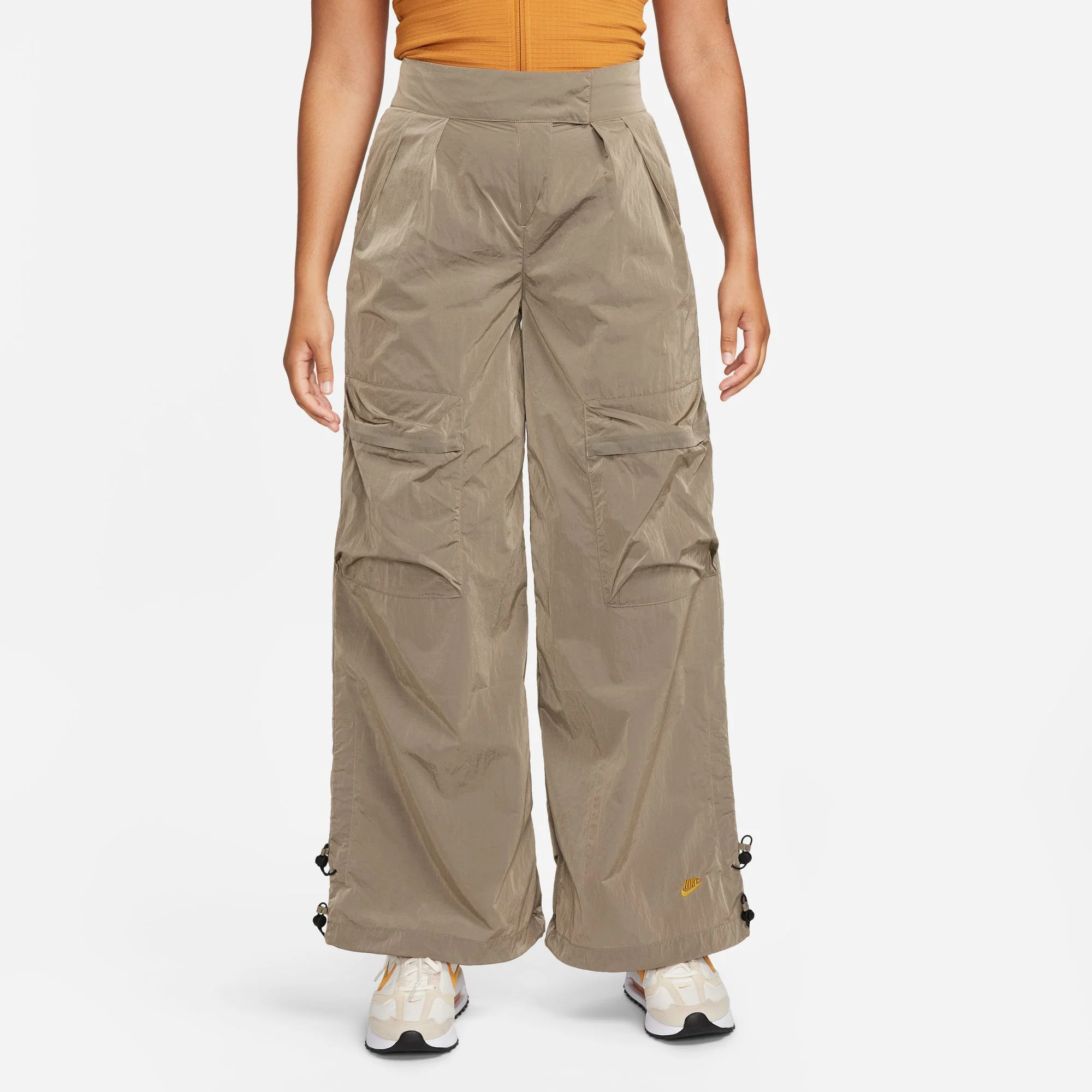 NIKE WOMEN'S SPORTSWEAR TECH PACK - Image 3
