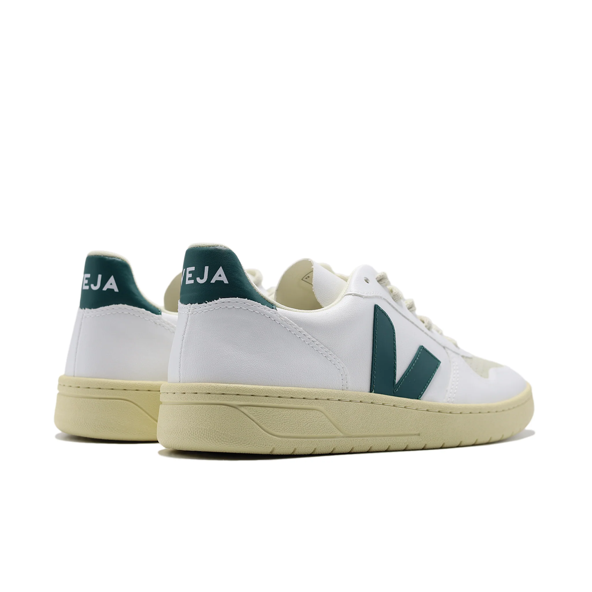 VEJA V-10 CWL WHITE BRITTANY (MENS) - Image 4