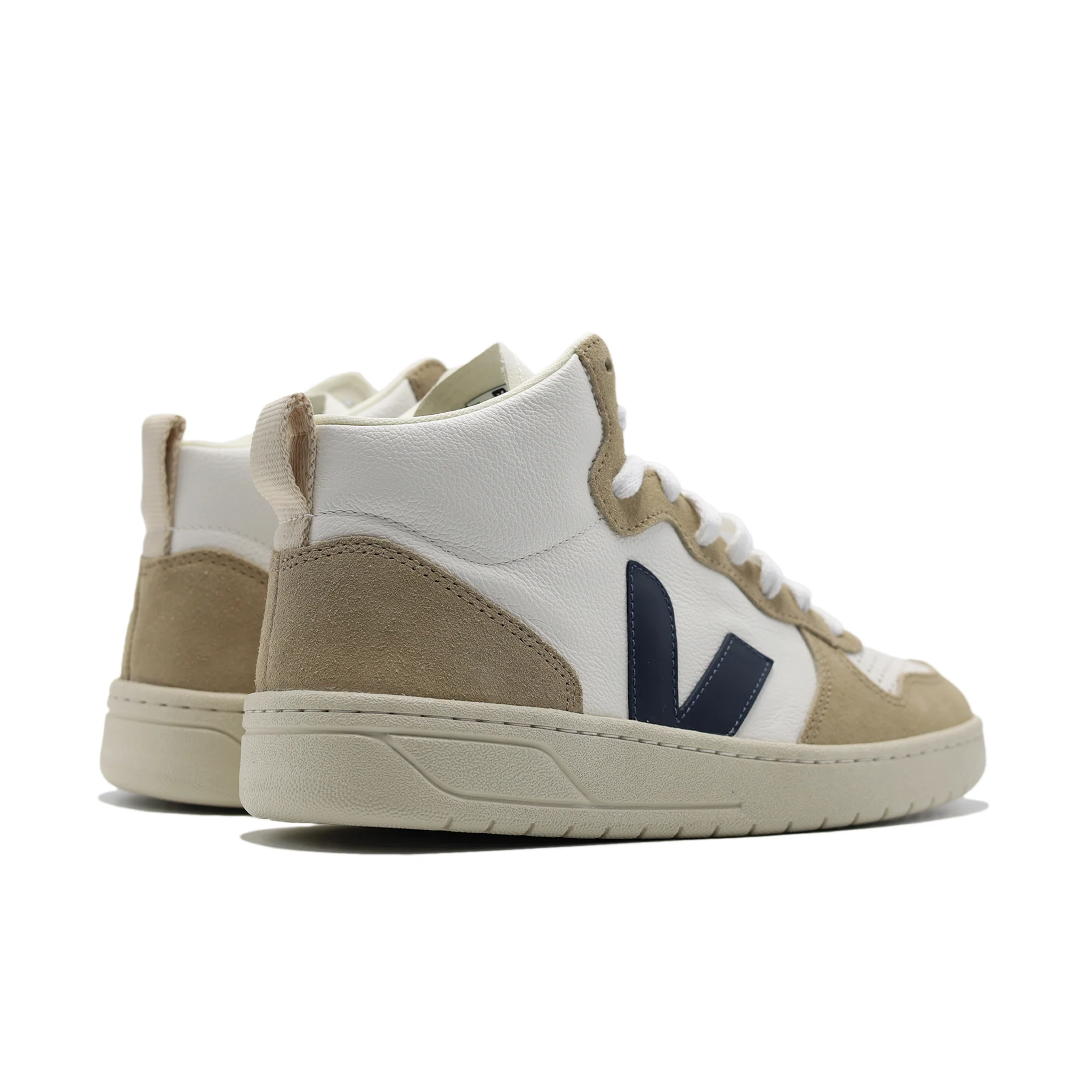 VEJA V-15 CHROMEFREE LEATHER EXTRA WHITE (MENS) - Image 4