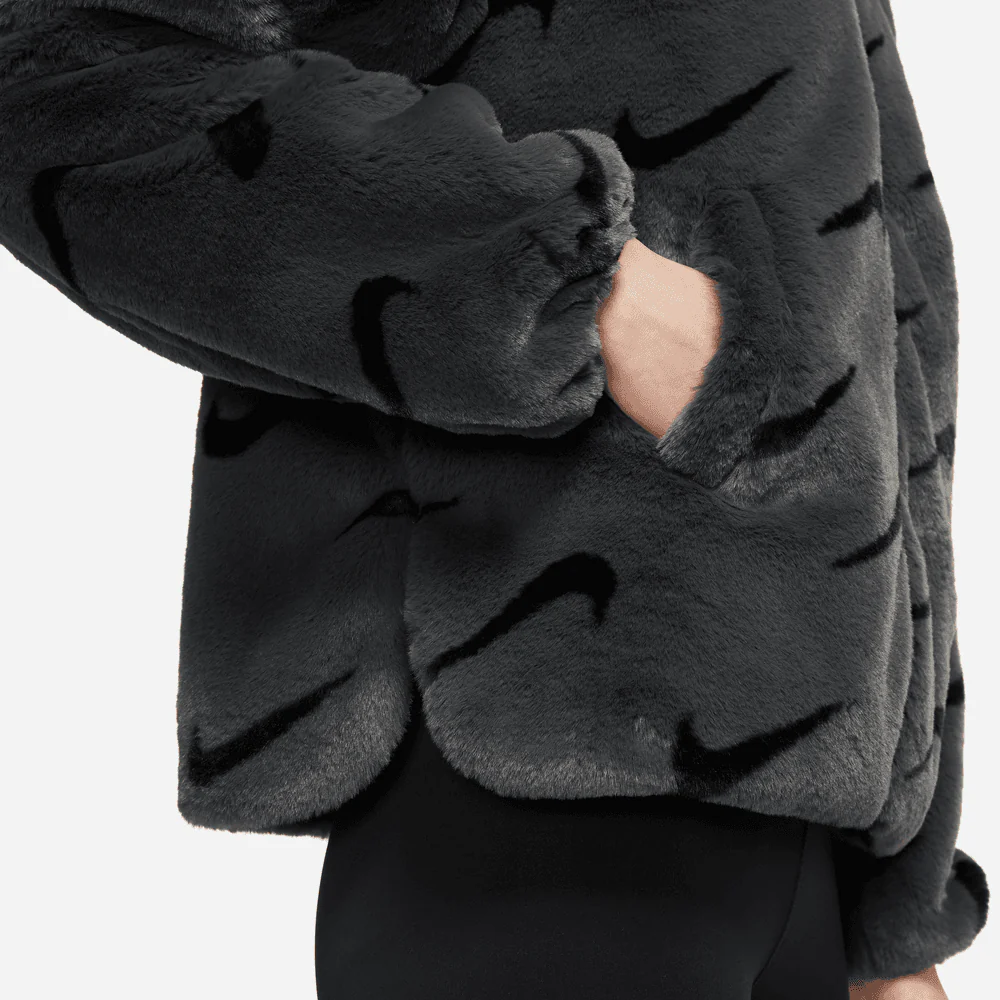 Nike Sportswear Plush Women's Printed Faux Fur Jacket - Image 5