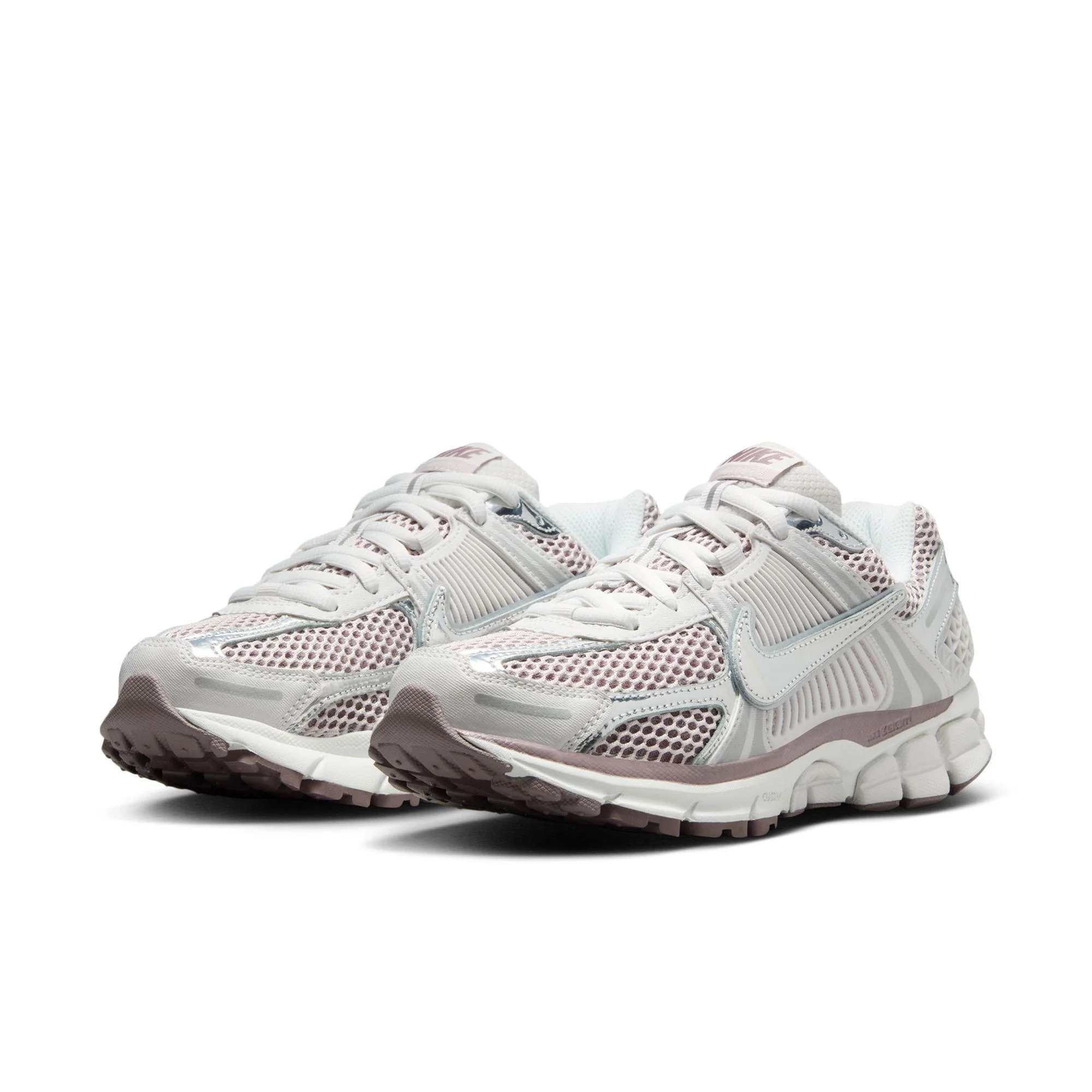 Women's Nike Zoom Vomero 5 Vast Grey/Metallic Silver - Image 2